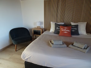 1 slaapkamer, reisbedje, gratis wifi, beddengoed