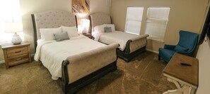 Rumah Deluks | 4 kamar tidur, seprai katun Mesir, dan seprai premium