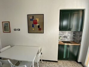 Dining - Mazzini Malpighi Apartment - Indoor Parking (Bologna)