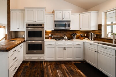 A 160 Acre Luxury Modern Ranch