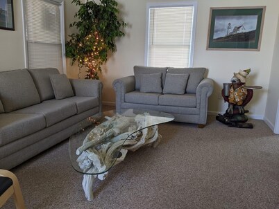  Strathmere Beach Block Rental.Pet Friendly! Contact owner for details on pets. 