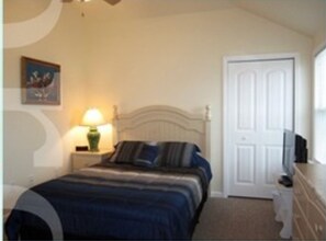 3 bedrooms, iron/ironing board, free WiFi, wheelchair access