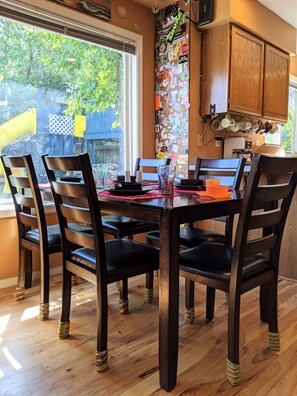 Dining - Sunlit & Spacious 3 BR Home Wonderfully Located! (Boise)