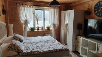 3 slaapkamers, een kluis op de kamer, een bureau
