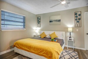 4 bedrooms, iron/ironing board, travel cot, free WiFi