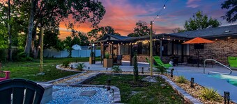 SWEET HOME With Private Pool, Patio,& Huge backyard.