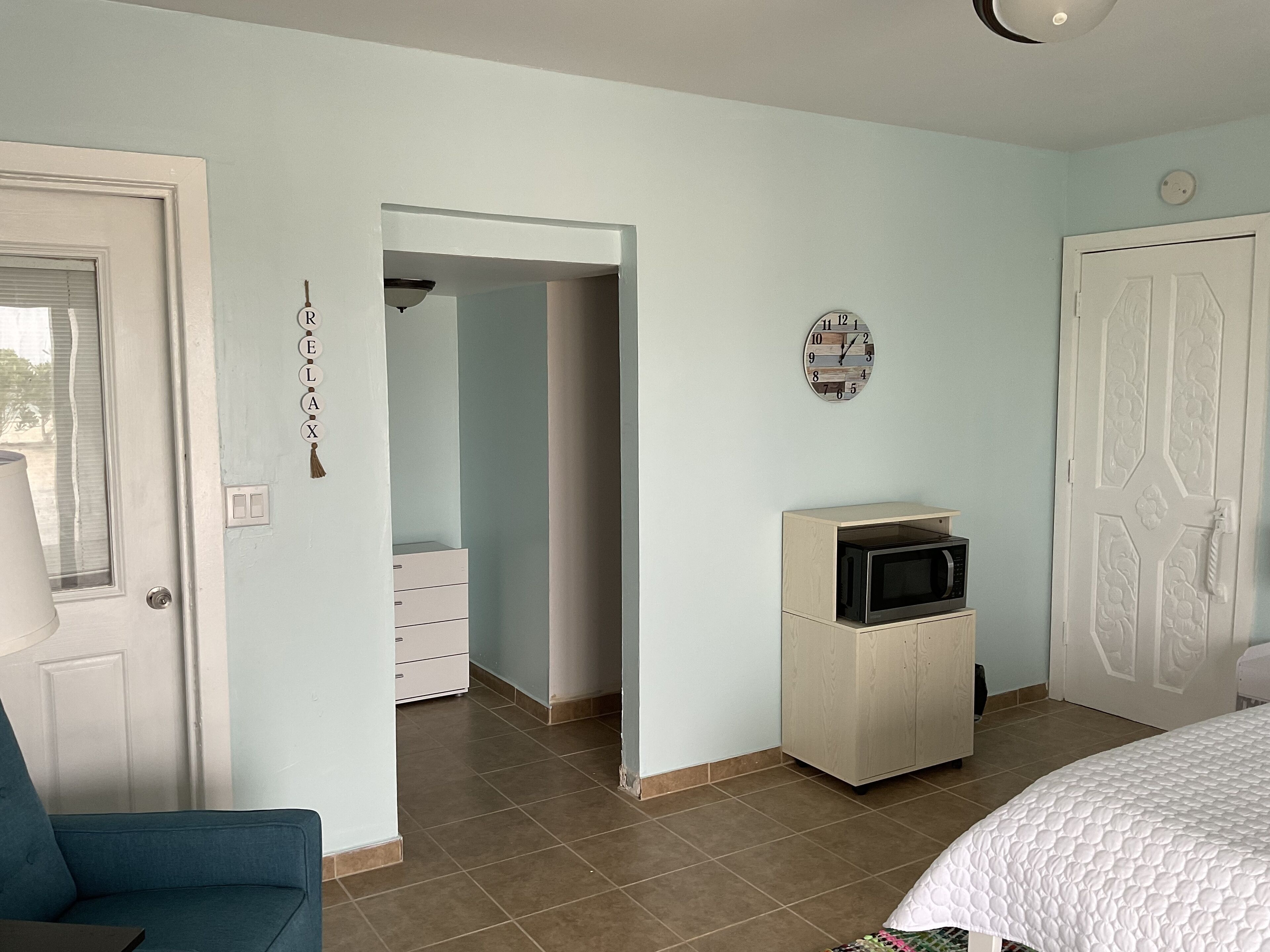 3 多间卧室、办公桌、免费 WiFi、床单