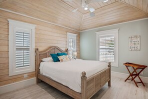 3 camere, una scrivania, ferro/asse da stiro, Wi-Fi gratuito