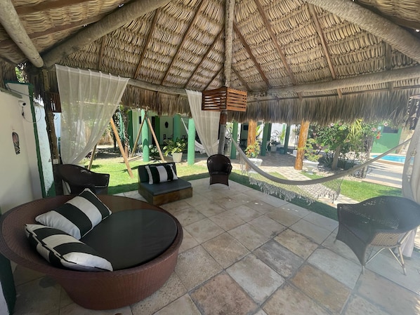 Living area - Pousada Coconut Cumbuco (Caucaia)