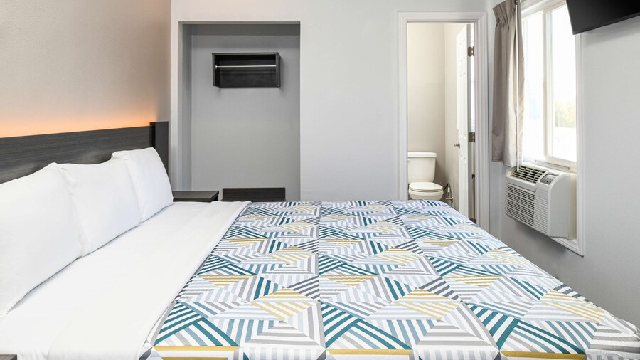 Motel 6 San Pedro, CA – Port Of Los Angeles