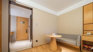 Unclassified image, 2 of 63, button - Ji Hotel (Chengdu)
