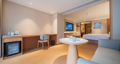 Ji Hotel