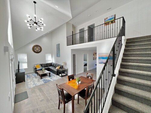 Ocoee Getaway￼ house with hot tub and fire pit  