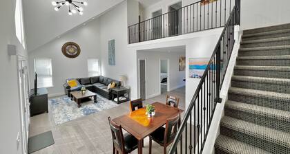 Ocoee Getaway house with hot tub and fire pit