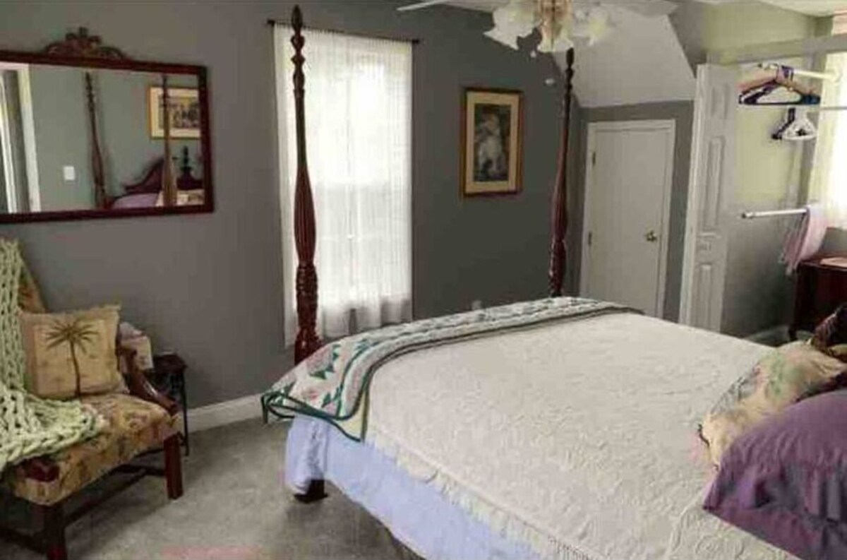Photo 11 of Fantastic 2 BR Apartment in Travelers Rest, SC