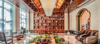 Binhu Peninsula Hotel