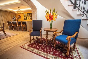 Interior - Luxurious 3 bedroom home with resort amenities (Cabo San Lucas)