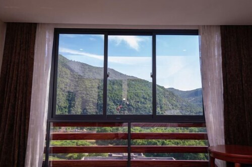 Manshanhong International Hotel