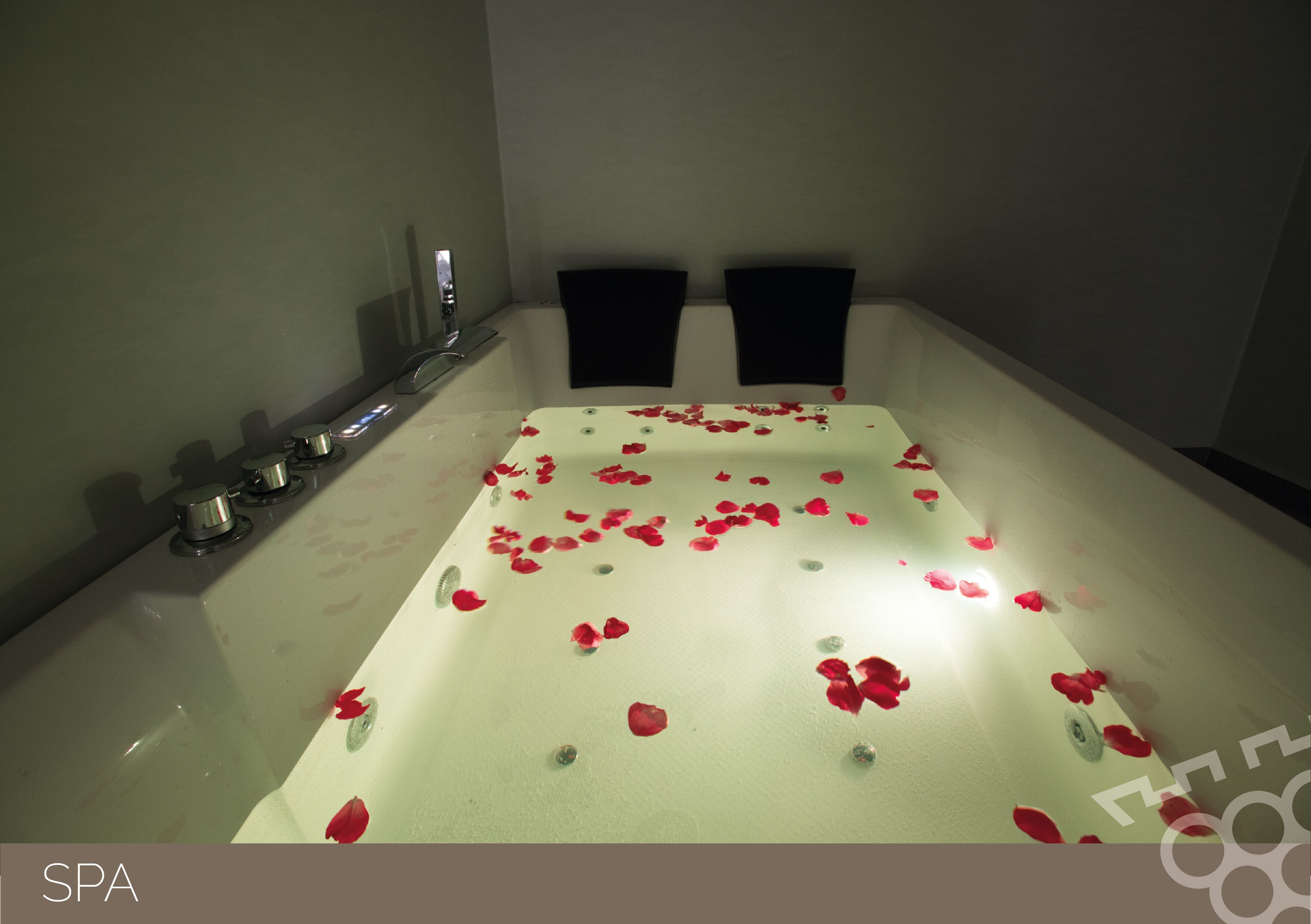 couples treatment room(s), massages