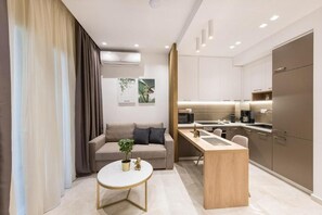 Comfort Apartment, 1 Queen Bed with Sofa bed