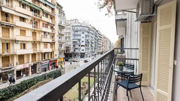 Deluxe Apartment | Terrace/patio