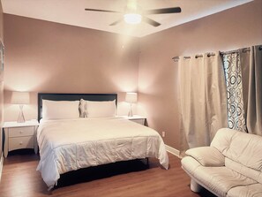 2 Schlafzimmer, Bügeleisen/Bügelbrett, kostenloses WLAN, Bettwäsche