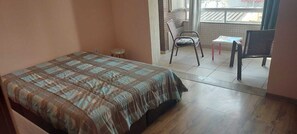 1 Schlafzimmer, Bügeleisen/Bügelbrett, WLAN