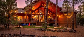 Iris Lodge at Torreon, Peaceful Nature Retreat!