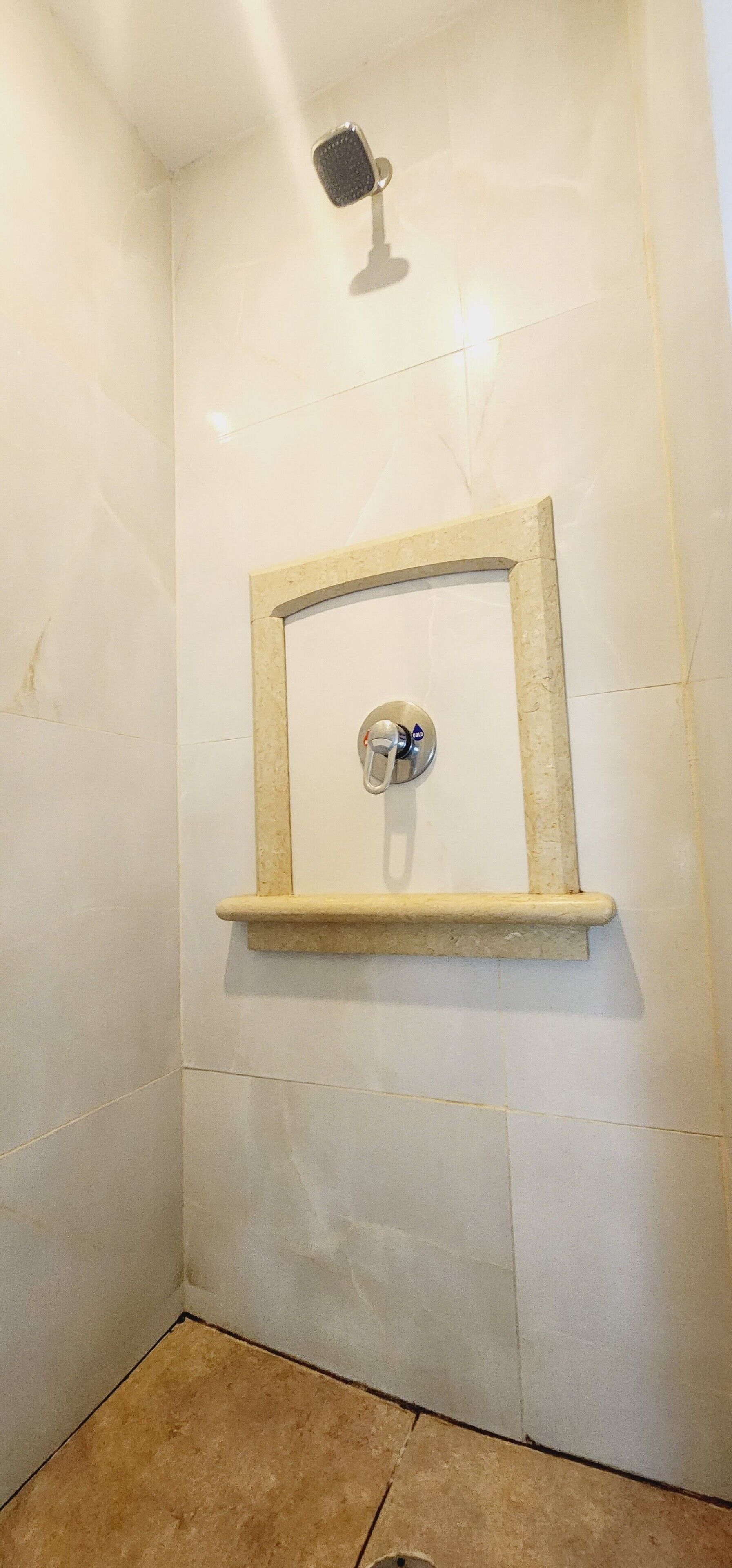 shower, towels, soap, shampoo