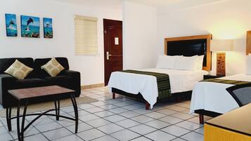Deluxe Double Room | Iron/ironing board, free WiFi, bed sheets