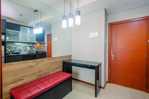 Room | Living area - Strategic Brand New 1BR Apartment @ Thamrin Residence (Jakarta)