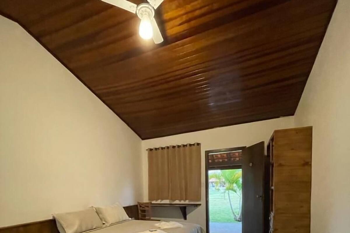 มินิบาร์, โต๊ะทำงาน, ห้องเก็บเสียง, Wi-Fi ฟรี