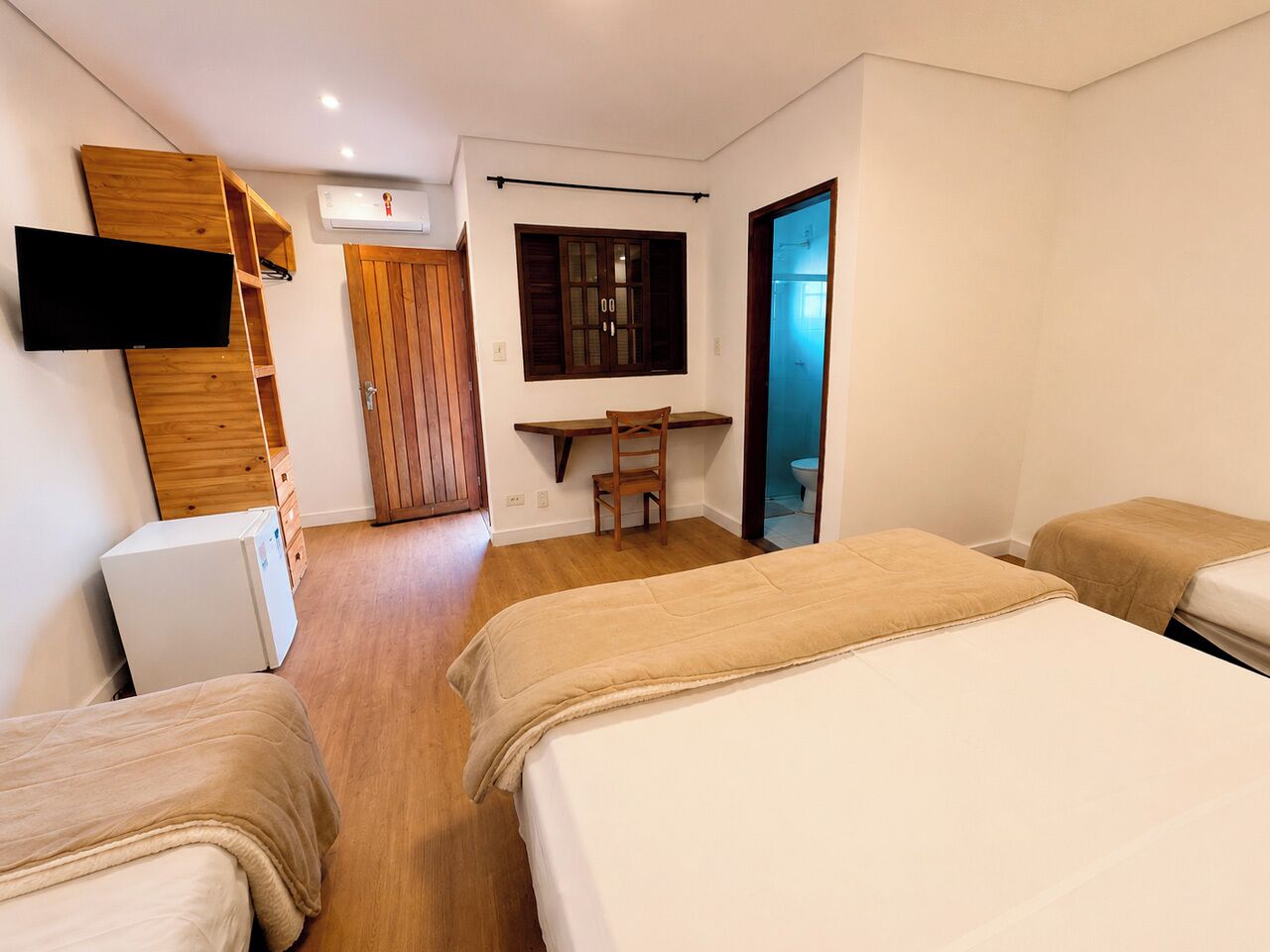 Standard Quadruple Room