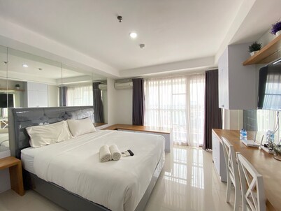 Modern & Comfy Studio Apartment at Tamansari Tera Residence