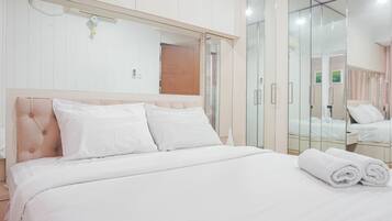 Habitació | 1 dormitori, wifi gratuïta i roba de llit