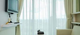 Comfy and Nice 1BR at Tree Park City BSD Apartment