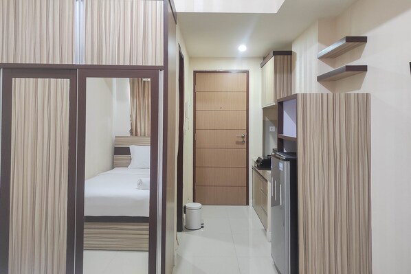Room | 1 bedroom, free WiFi, bed sheets - Comfort Studio at Vida View Makasar Apartment (Makassar)