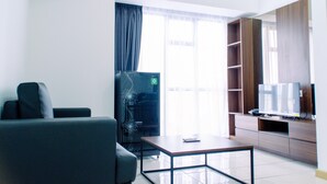 ห้องพัก | บริเวณนั่งเล่น | ทีวี