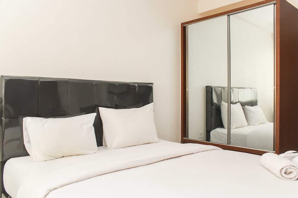 Nice and Elegant Studio at Riverview Jababeka Apartment - Cikarang Sel.