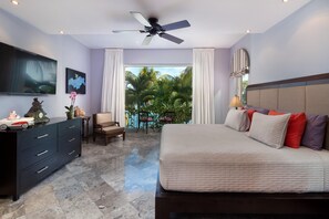 7 quartos, escrivaninha, ferros/tábuas de passar roupa