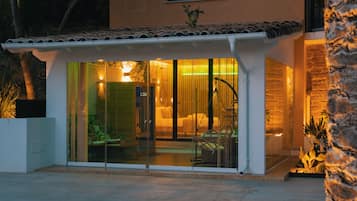 Exterior