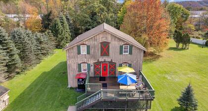 Timberline Lodge - Downtown Ellicottville - Room 200
