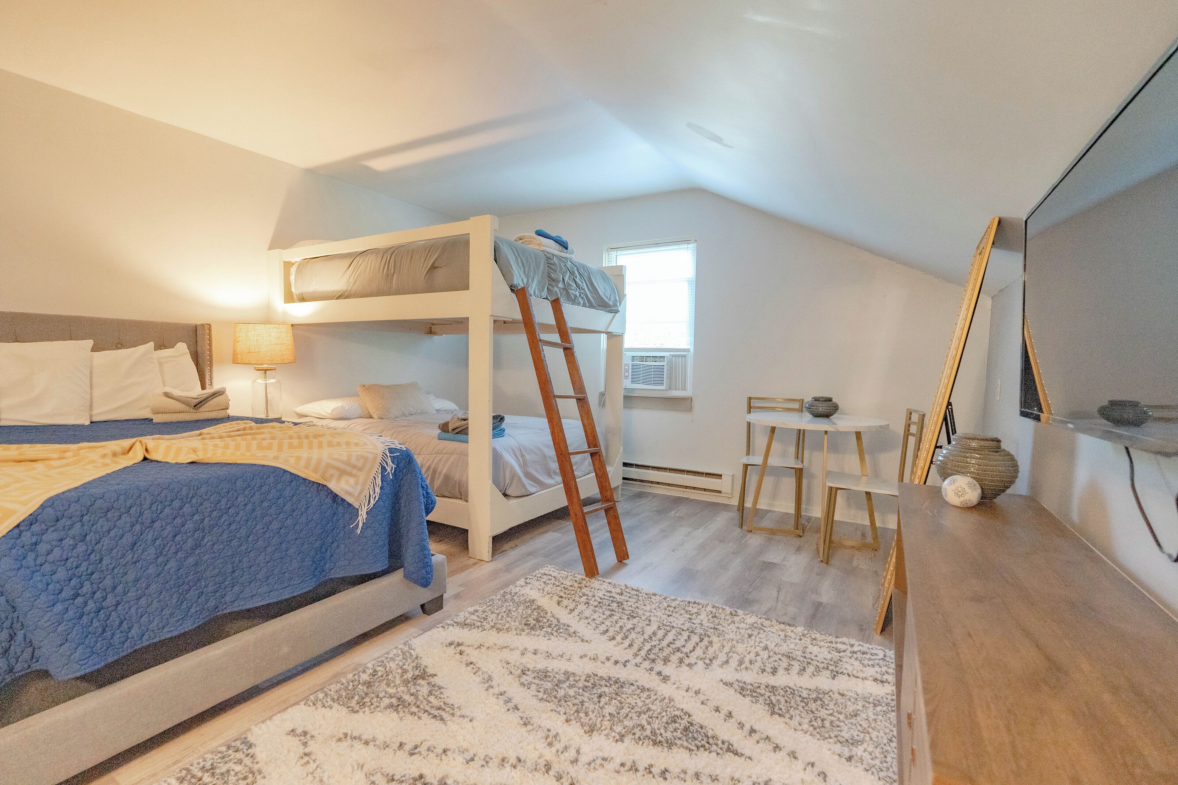 Timberline Lodge - Downtown Ellicottville - Room 303