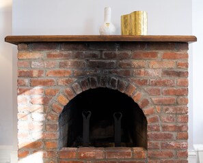 Interior - Apt 2 in downtown Jersey City home near NYC (Jersey City)