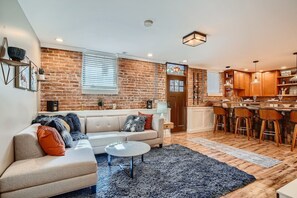 Smart TV, video games, books, stereo