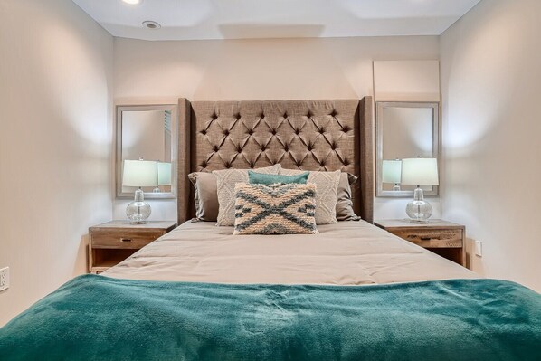 2 bedrooms, desk, iron/ironing board, travel crib