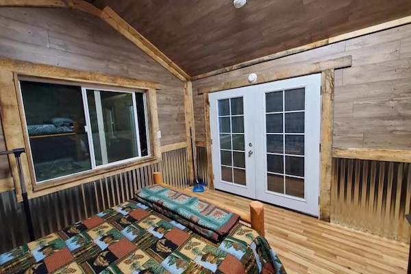 1 habitación, caja de seguridad en la habitación y wifi gratis