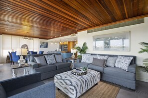 TV - Luxurious Beachfront Condo with Pool, Hot Tub, and Community Beach Access! (South Padre Island)