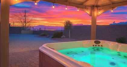 Wknd@Bernies Beautiful Sunset-Water Views, Prvt Heated Hot Tub, Large Game Room!