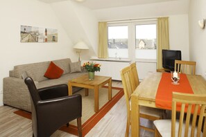 Unclassified image, 5 of 16, button - Vacation apartment Mare Nostrum 9 - Modern vacation apartment in Westerland: perfect for (Sylt)